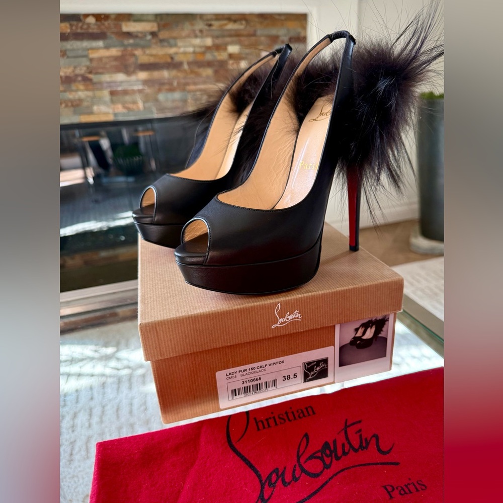 Christian Louboutin Lady Fur 160 Black Calf Leather Fox Fur Platform Heels 38.5